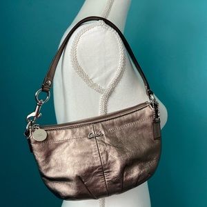 Coach mini bag / wristlet